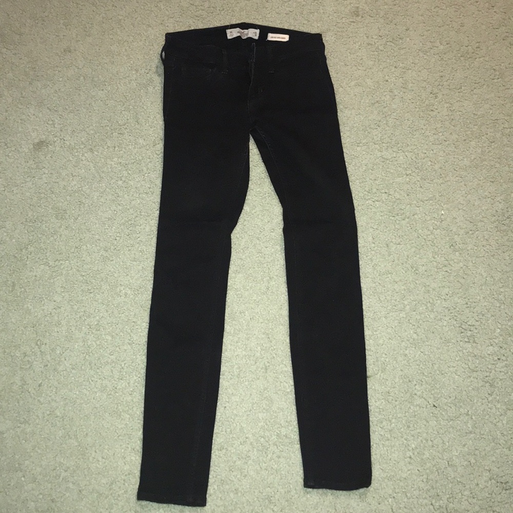 Black Hollister low rise pants
